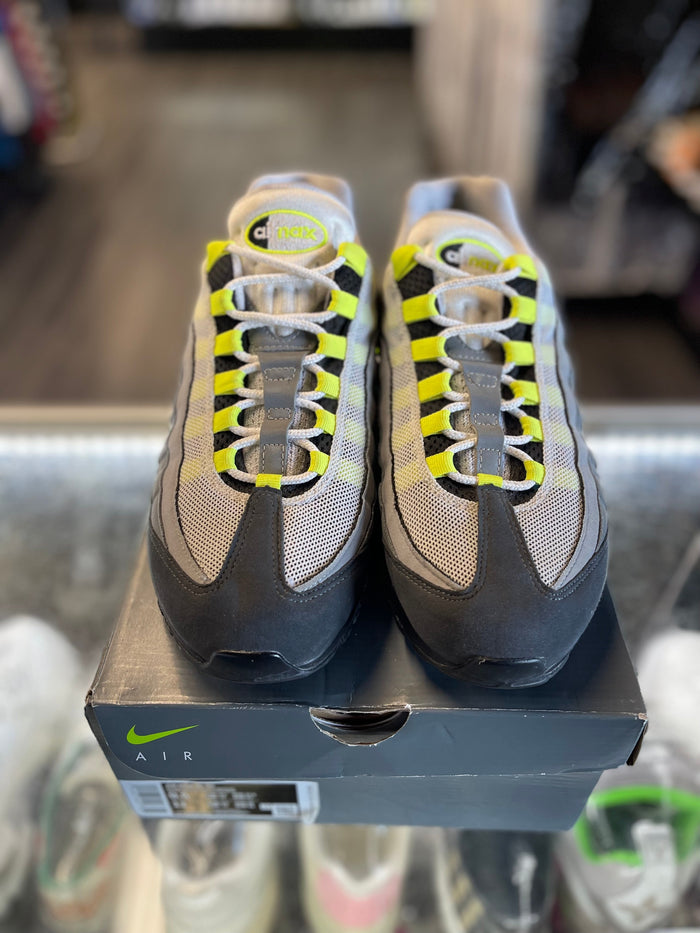 2020 Nike Air Max 95 "OG Neon"