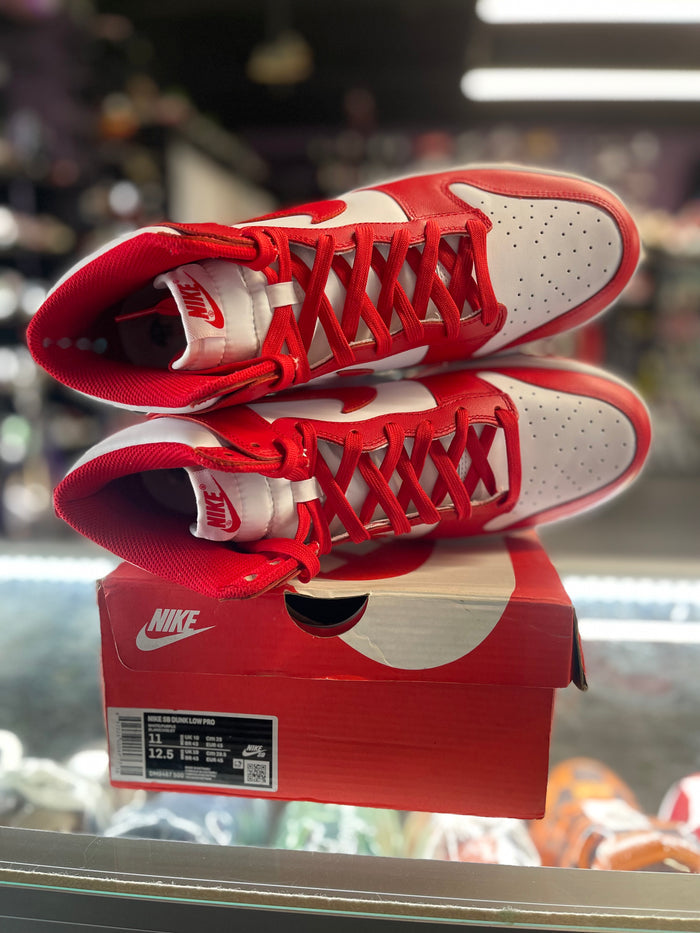 2022 Nike Dunk High "Championship Red"