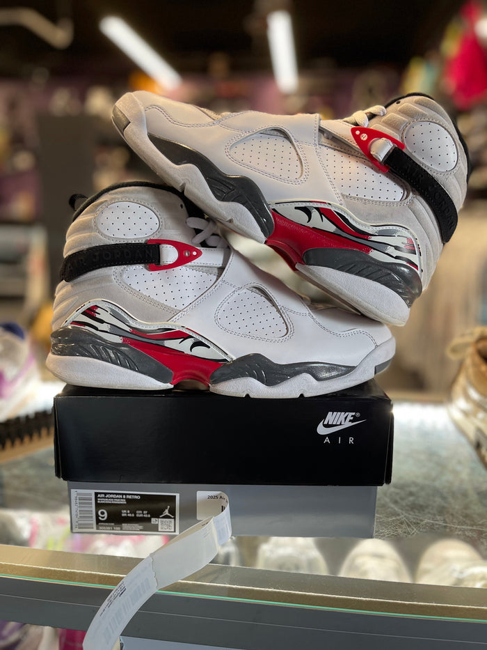 2025 Air Jordan Retro 8 "Bugs Bunny"