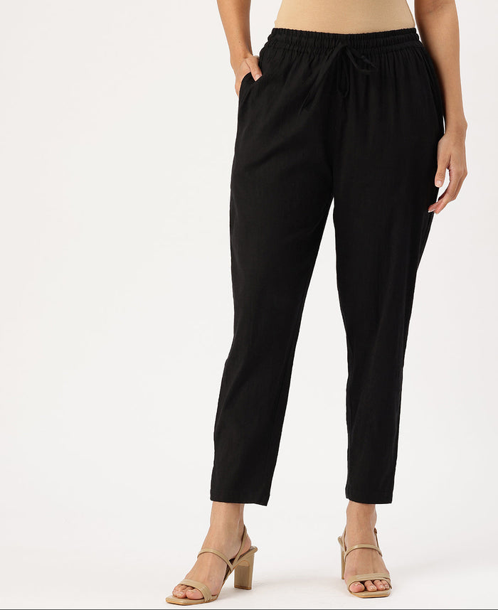 Black Solid Stretch Pencil Pant