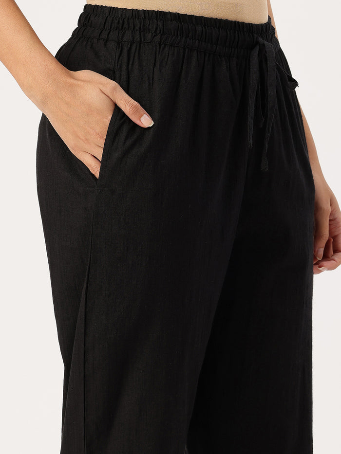 Black Solid Stretch Pencil Pant