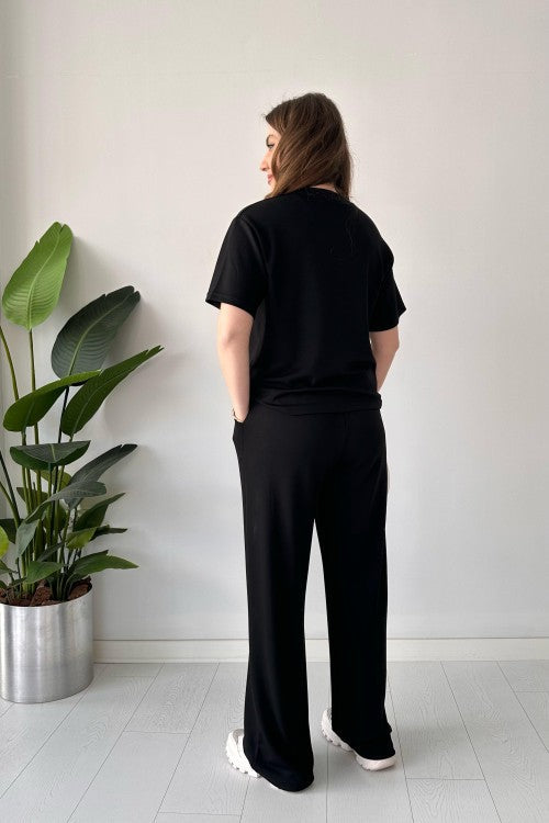 Black / Small