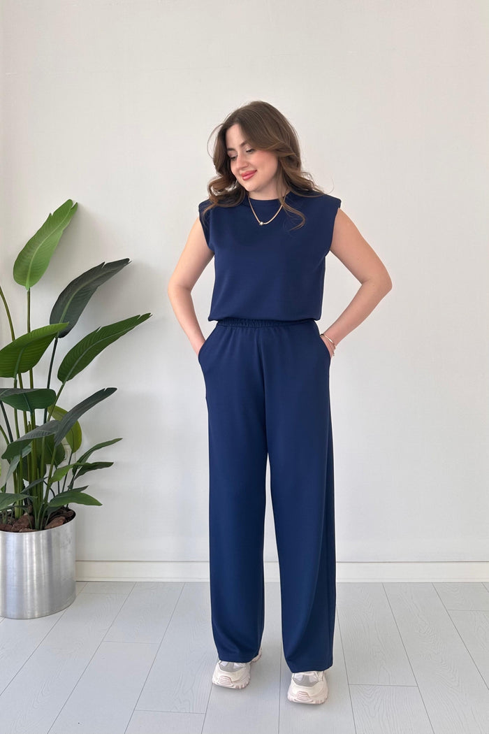 Navy Blue / Small