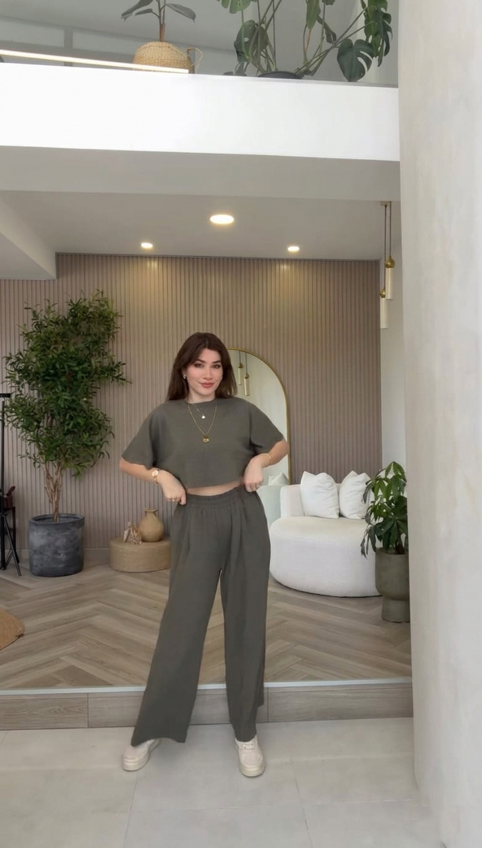 CH 6033 | Women Oversized Crop T-Shirt & Wide-Leg Lounge Pants Co-Ord Set| SAIMWEAR