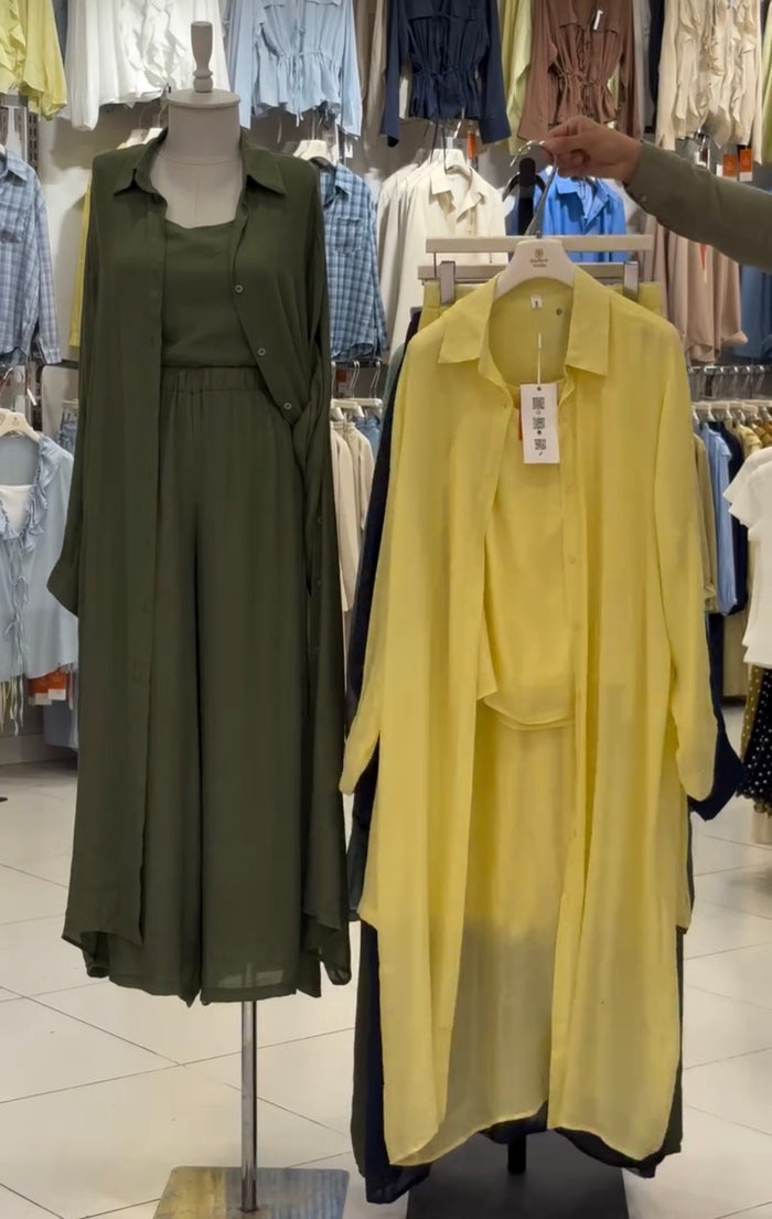 Butter Yellow / Medium (M)