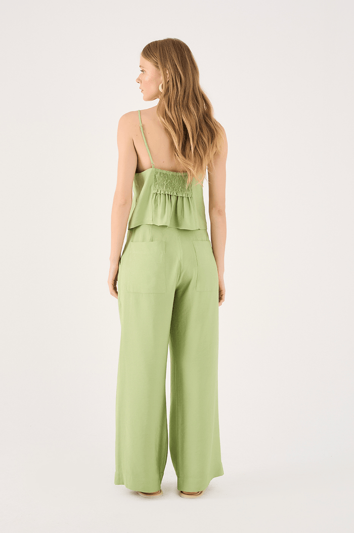 Front-Pleat Wide-Leg Pants_4