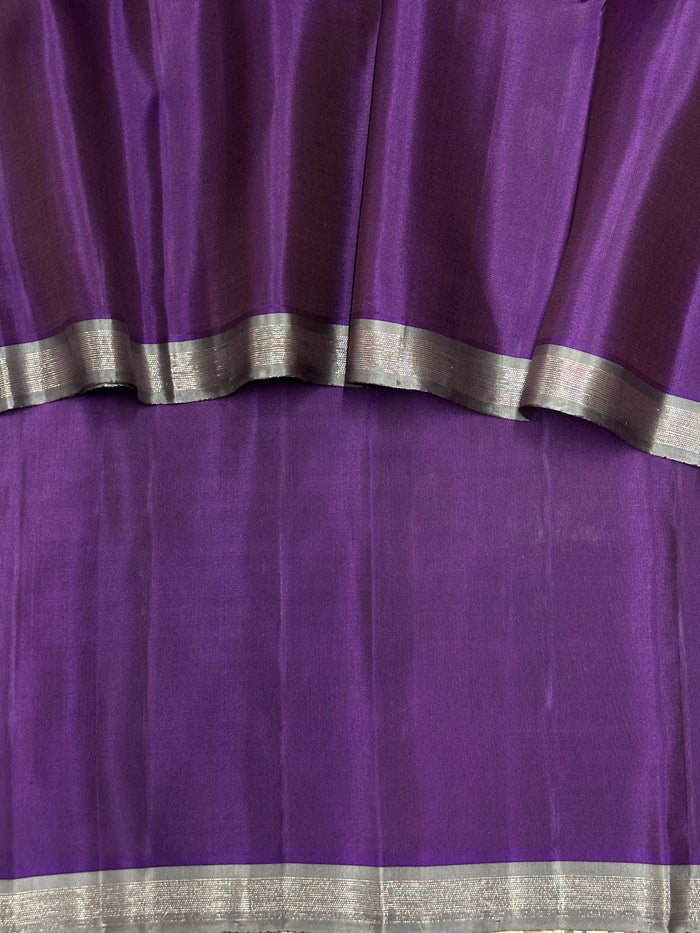 Lavanyam Plain Kanchipuram Silk Saree - Violet and Grey