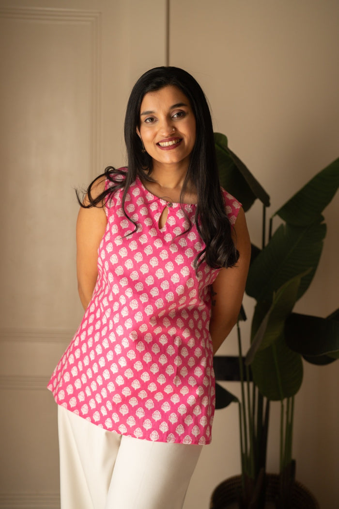 Lily 2.0 Sleeveless Cotton Top- Pink Booti
