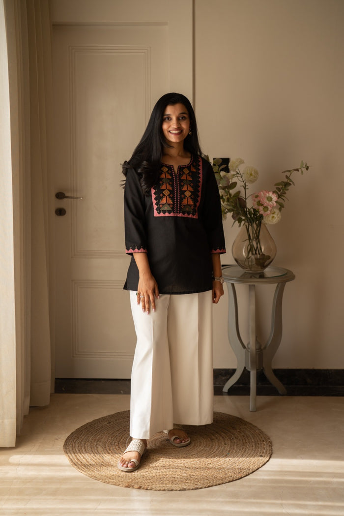 Lizi Embroidered Short Kurti- Black
