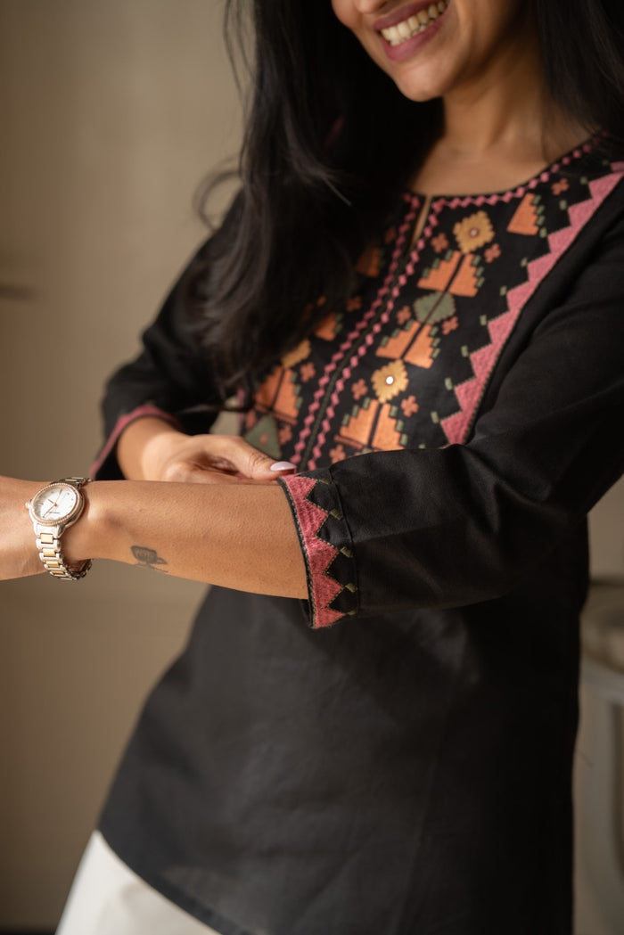 Lizi Embroidered Short Kurti- Black
