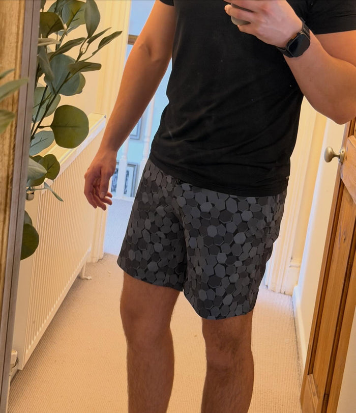 MENS Fit Trail Shorts | Black Hex