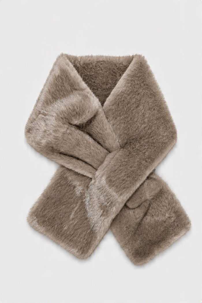 Mink-Effect Faux-Fur Scarf wholesale - image 6