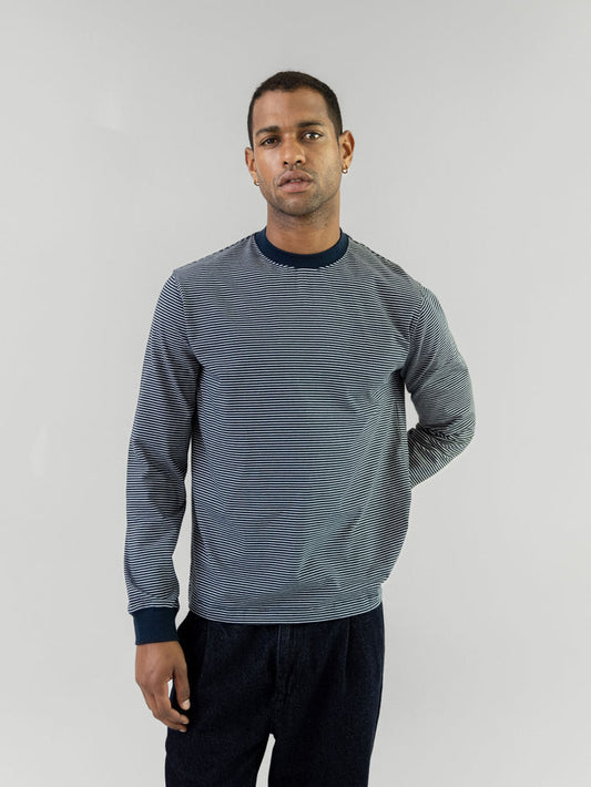 Modelshot / Indigo Blue / Detail