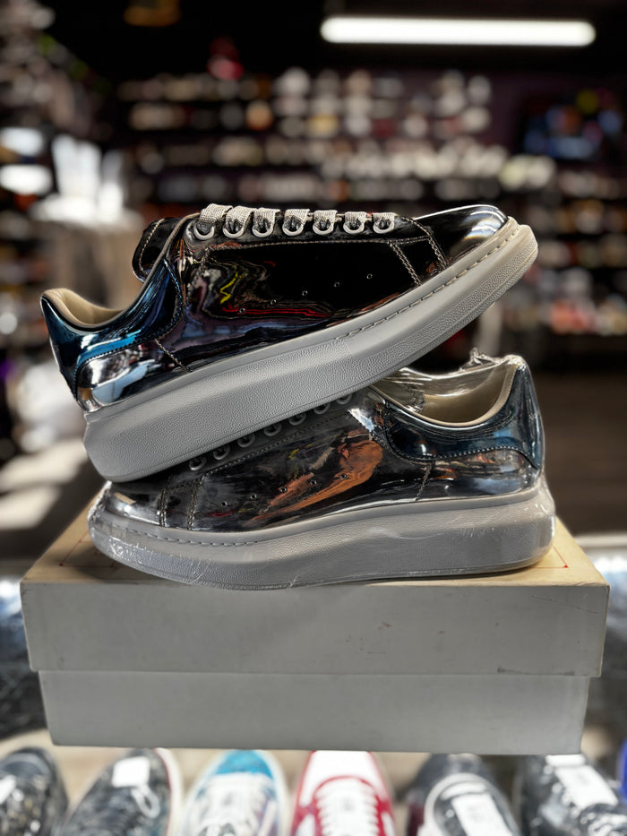 Alexander McQueen Oversized "Magic Mirror"