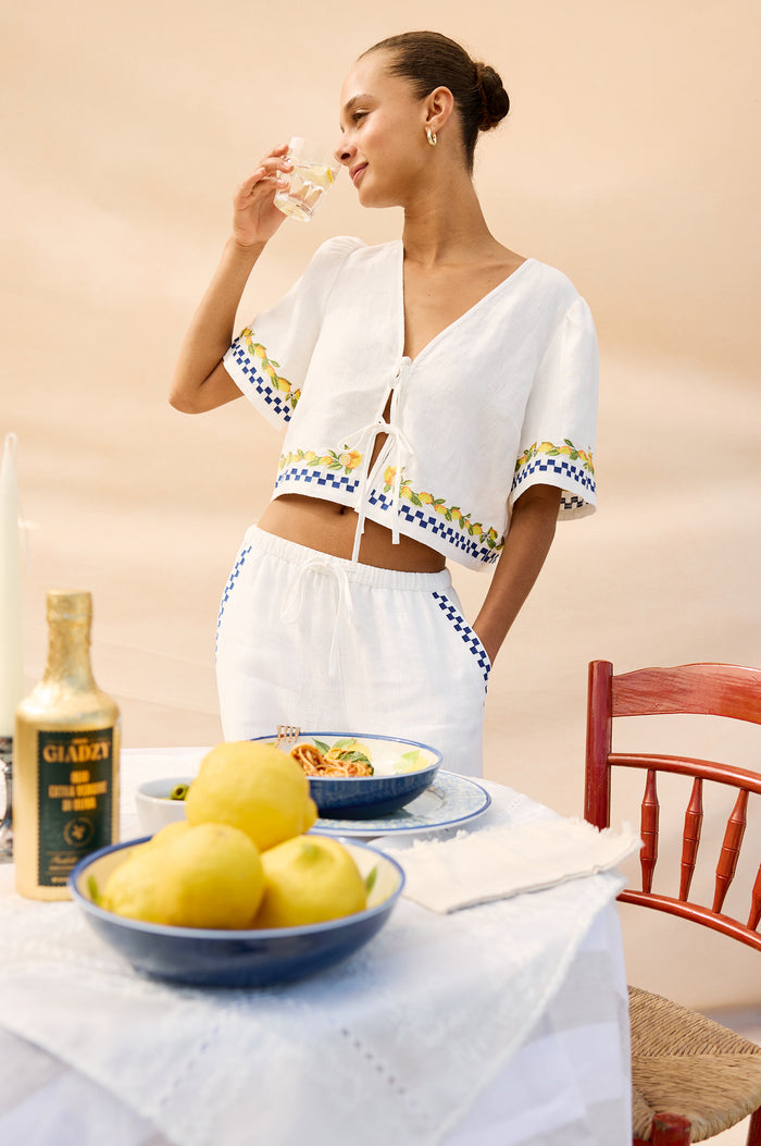 PARI-SORRENTO-EMBROIDERY-1.jpg