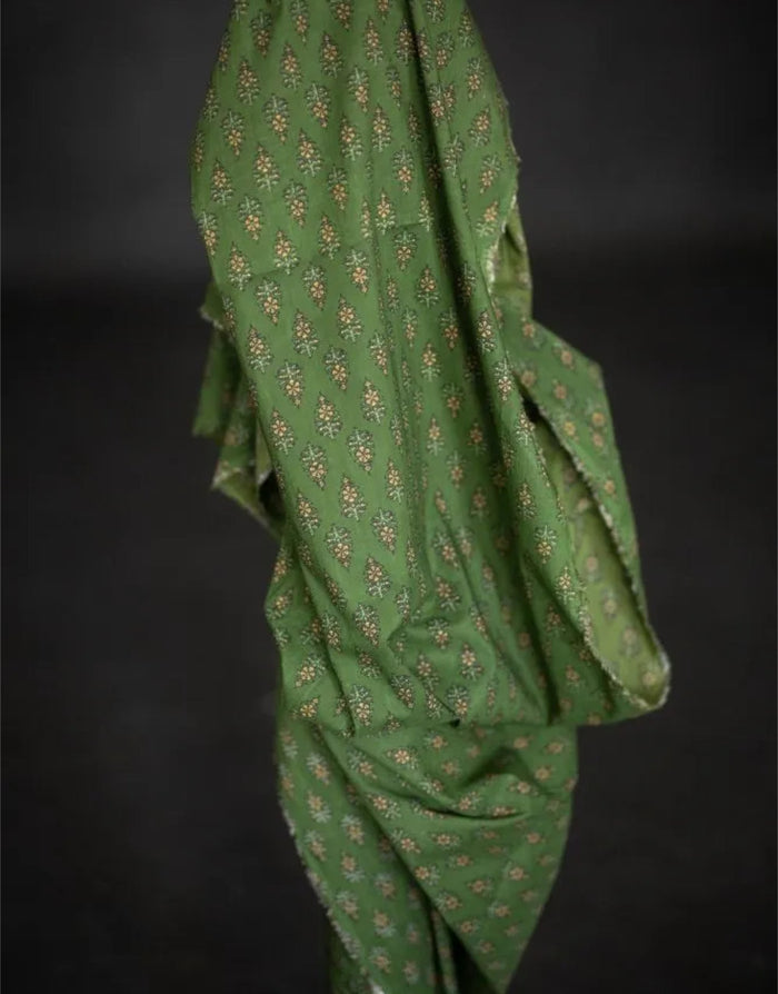 Remnant 1m - Green Morris Indian Block Print Cotton Fabric