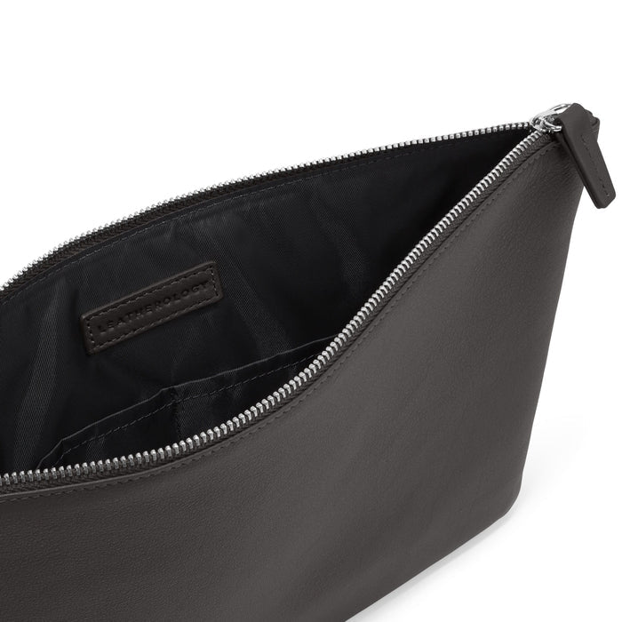 Slim-Zippered-iPad-Case-Black-S96-135-3
