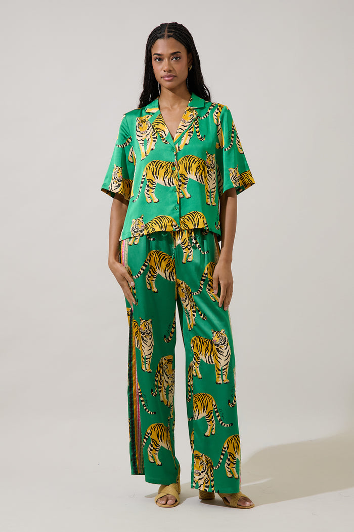 Violda Button Down Top Tiger