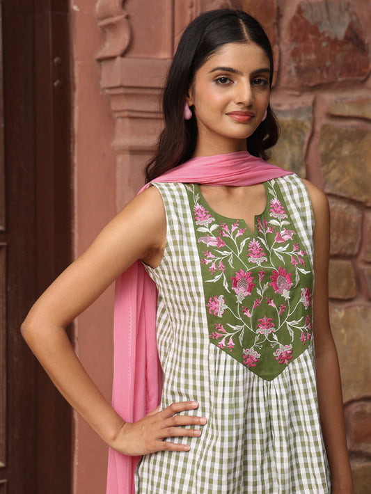 Women's Checkered Embroidered Long Kurta Set with Dupatta