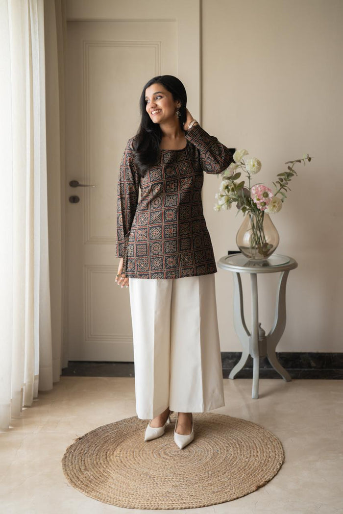 Zia Cotton Short Kurti- Black Bandhej