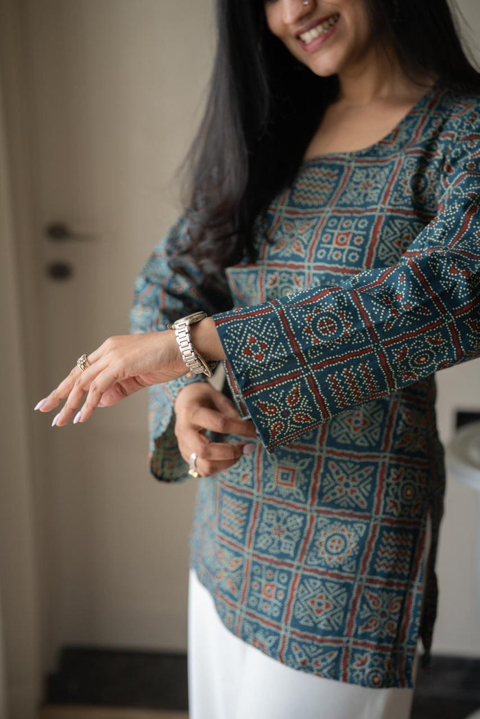 Zia Cotton Short Kurti- Blue Bandhej